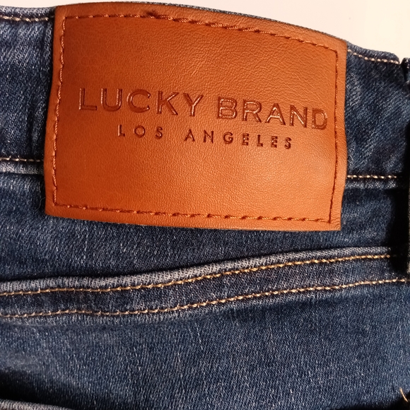 Lucky Brand Blue Straight Leg Jeans Timeless Fit - Picture 2 of 8
